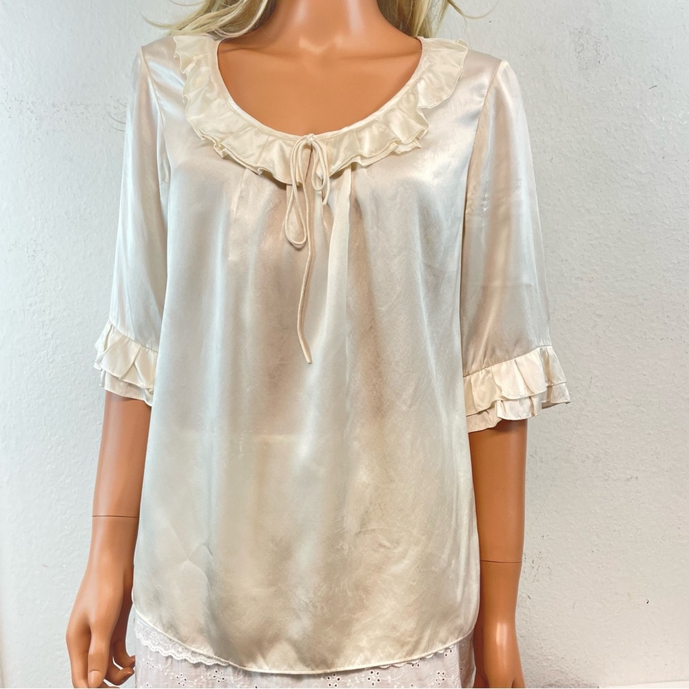 Carolina Herrera Top Silk Satin Ruffle Blouse Cream Size 10